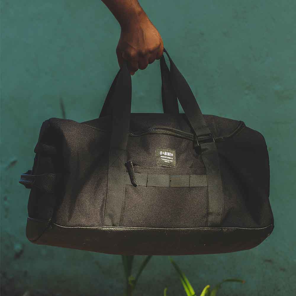 COD Black Square Duffel Bag | Sneaker Compartment Stash – 8&9
