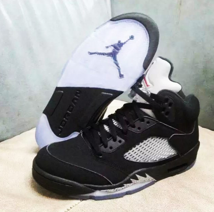 First Look at the Nike Air Jordan 5 “Black Metallic” 2016