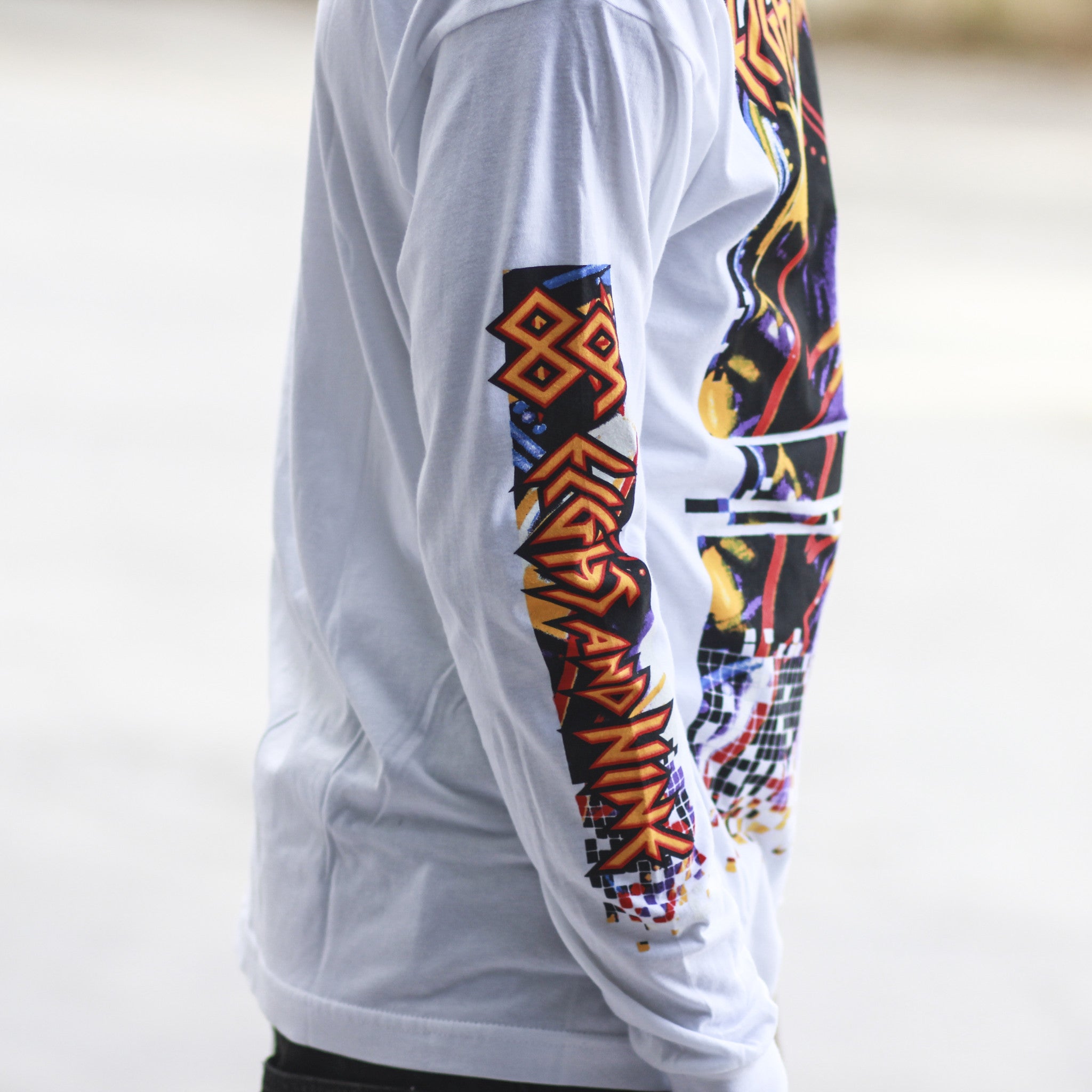 Sweater 7 Shirt Hysteria Tour L/S